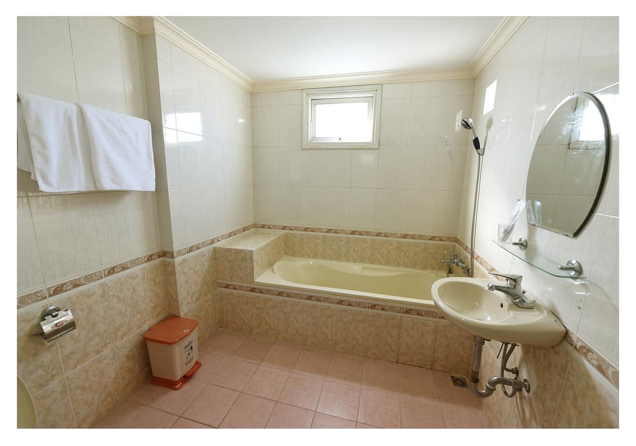Three Palms Homestay 会安 外观 照片